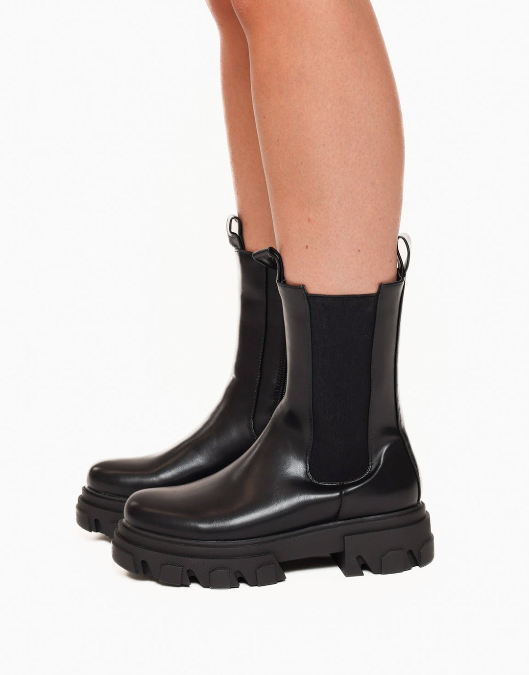 Black Track Sole - Boots