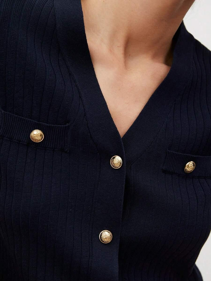 V Neck Knit Top Short Sleeve Office Ready Casual Chic