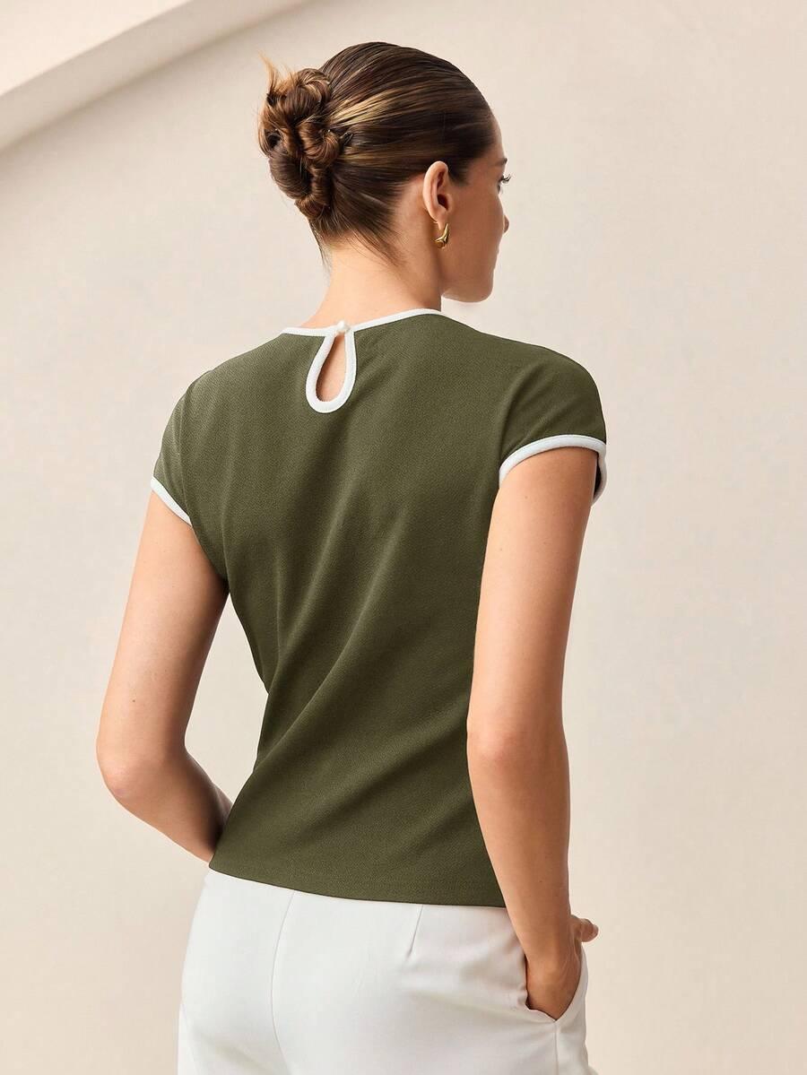 Contrast Trim Round Neck Short Sleeve Tee All Day Comfort
