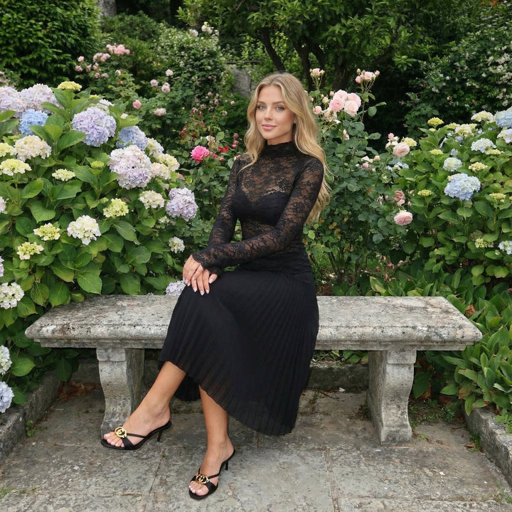 Ethereal Lace Top - black