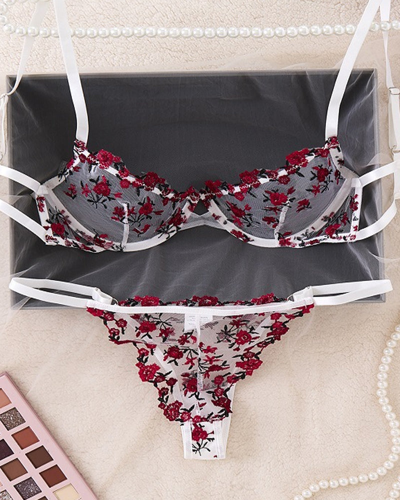 Seraphina – Lace Embroidery Lingerie Set