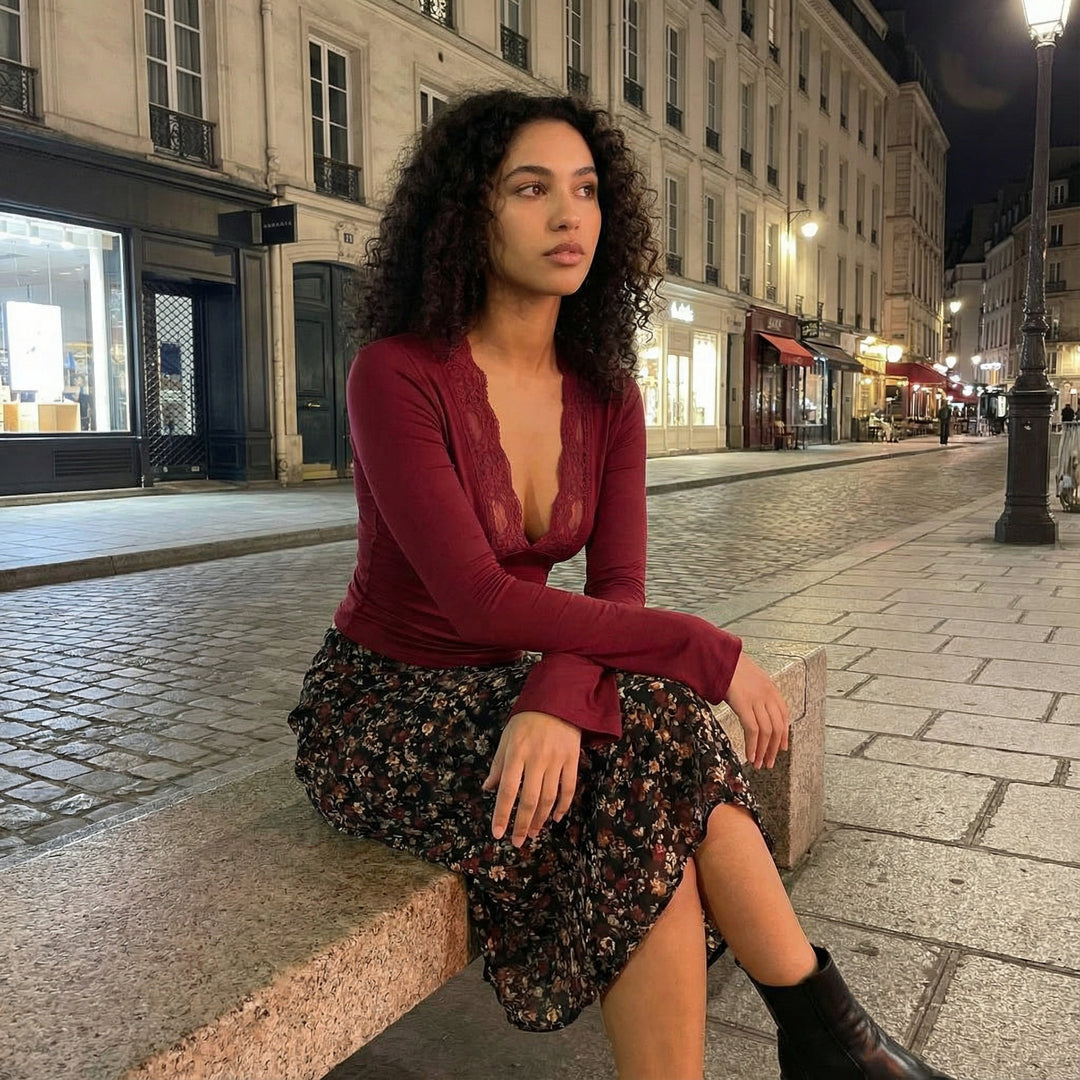 Sublime Lace Top - dark red