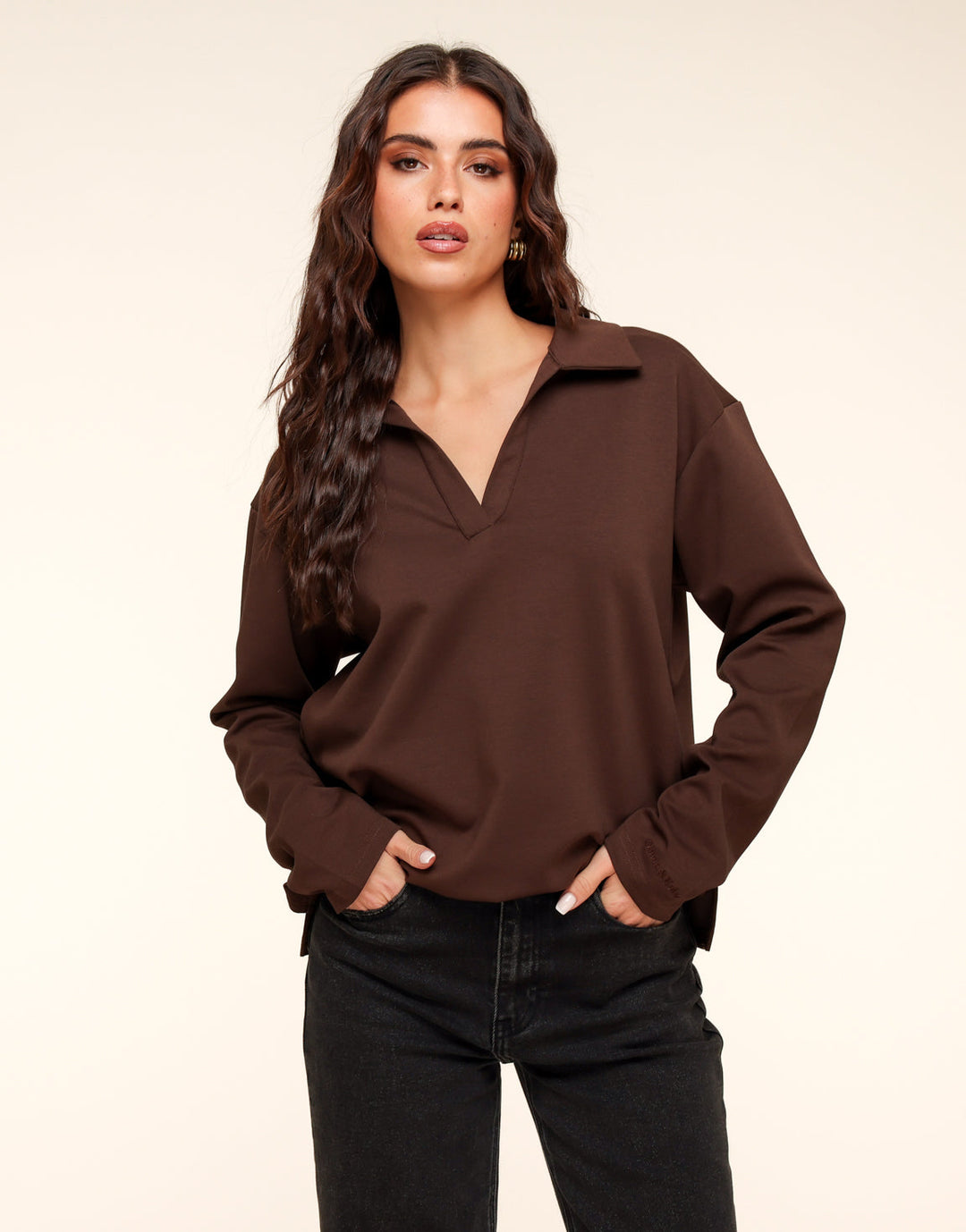 Dark Brown V-Neck Loose LS - T-shirt