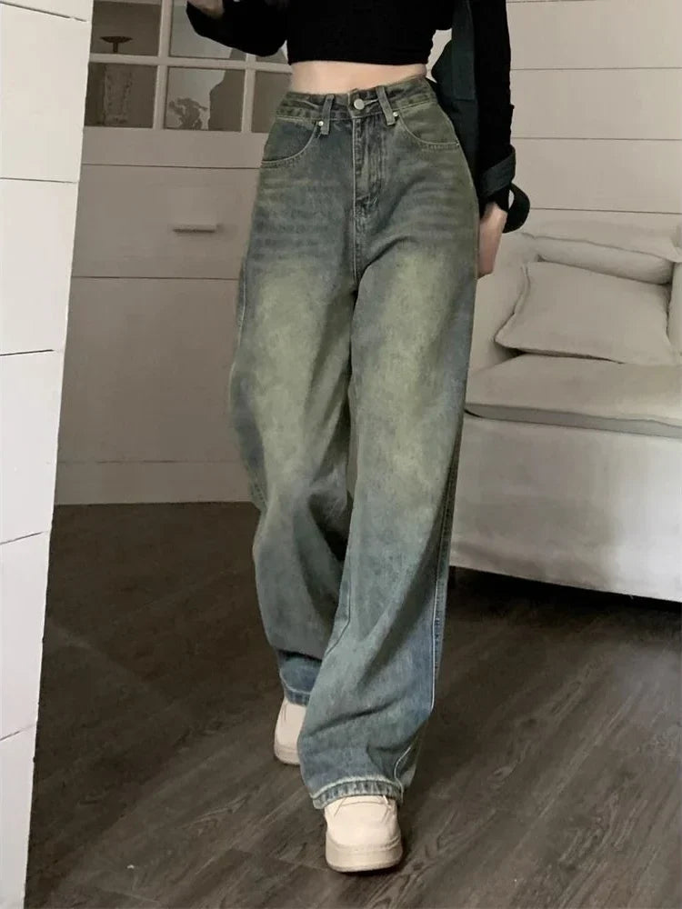 Peyton Vintage Wash Wide Leg Jeans