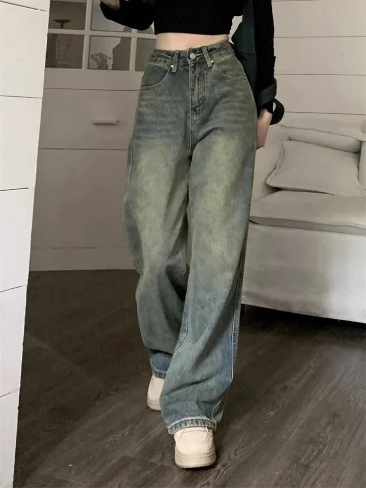 Peyton Vintage Wash Wide Leg Jeans