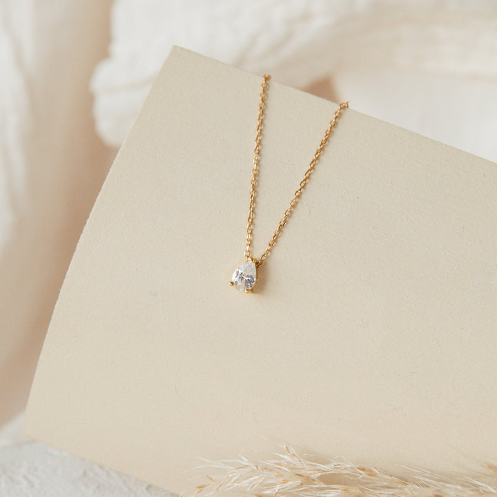 CLARA Necklace