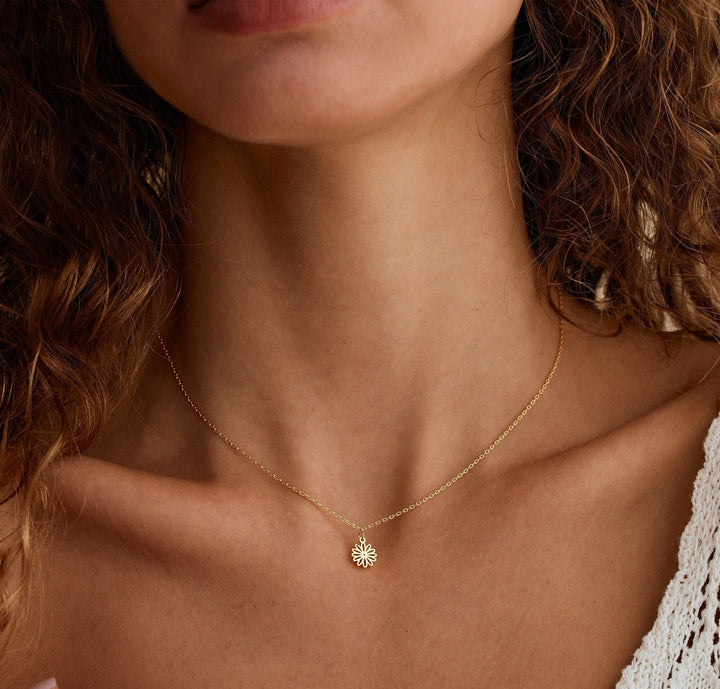 FLORABELLE Necklace