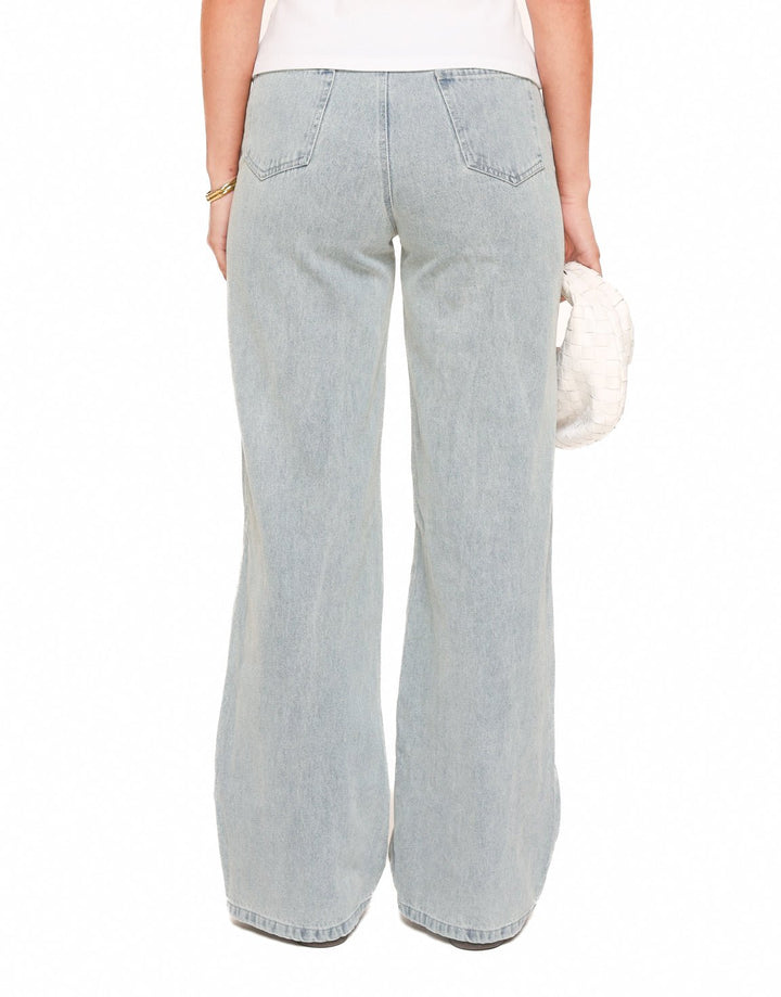 Light Blue Continuous Seams - Jeans