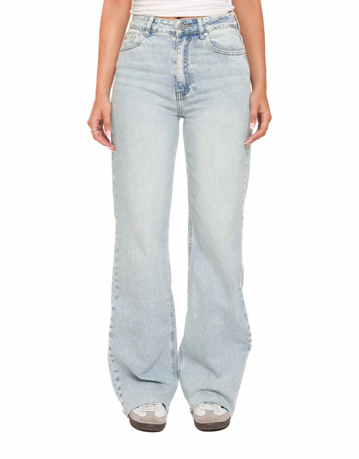 Light Blue Wide Tall - Jeans