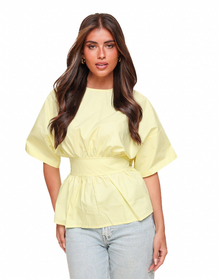 Light Yellow Bow Oversized - T-Shirt